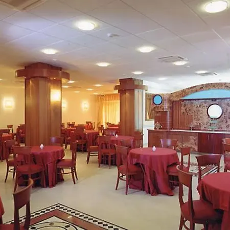 Daniela Hotel 4*