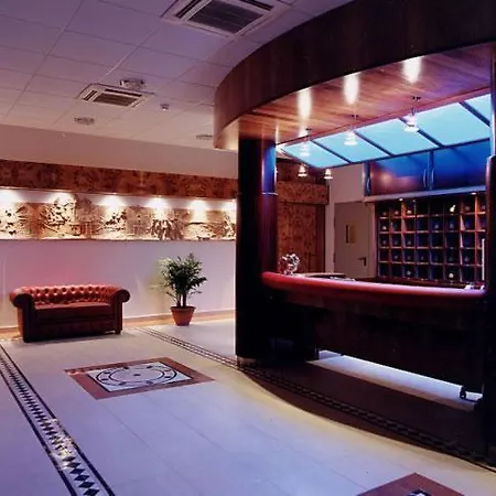 Daniela Hotel 4*
