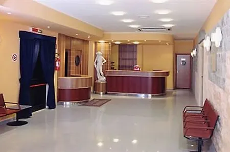 Hotel Daniela 4*