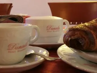 Daniela Hotel